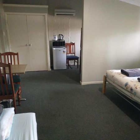 巴瑟尔顿 伊萨卡1896庄园旅馆酒店 外观 照片